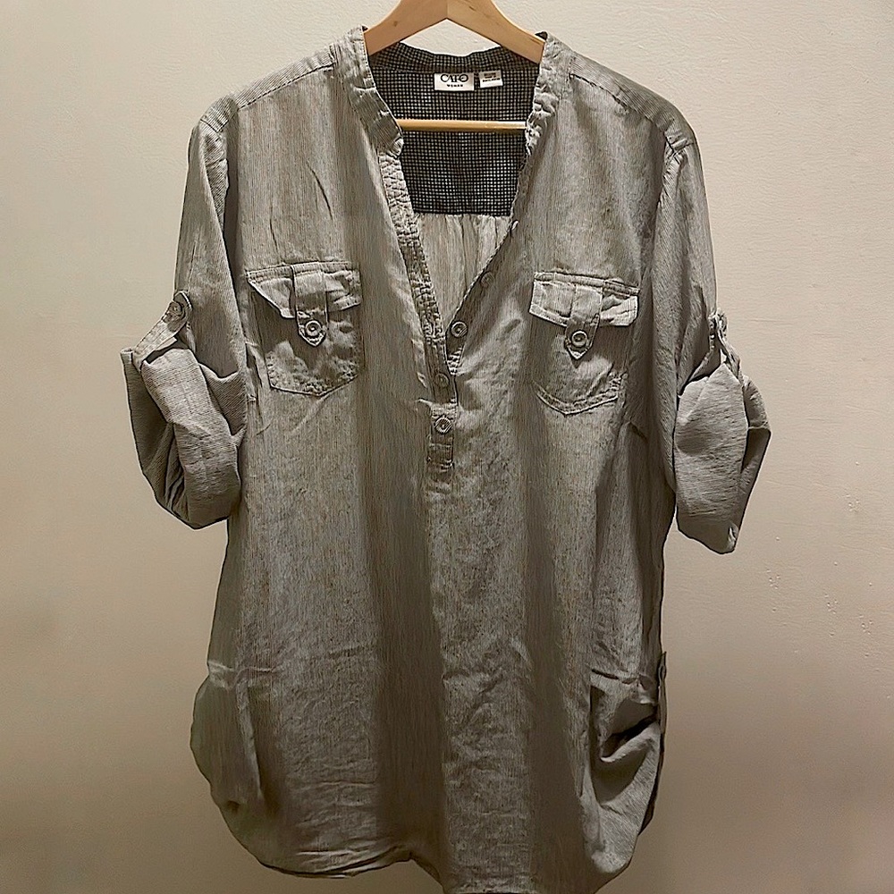 Long sleeves white and blue stripes blouse 22/24W